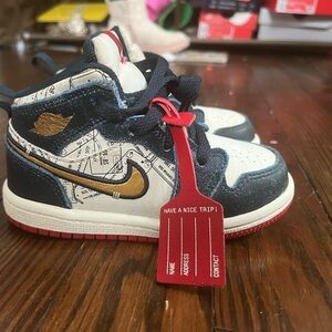 Jordan 1 Mid SE, toddler 7c